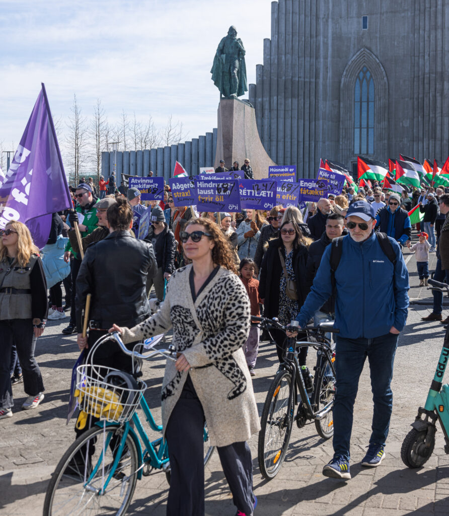 Kröfuganga ÖBÍ 1. maí Tengill á umsögn ÖBÍ um nýja örorkulífeyriskerfið