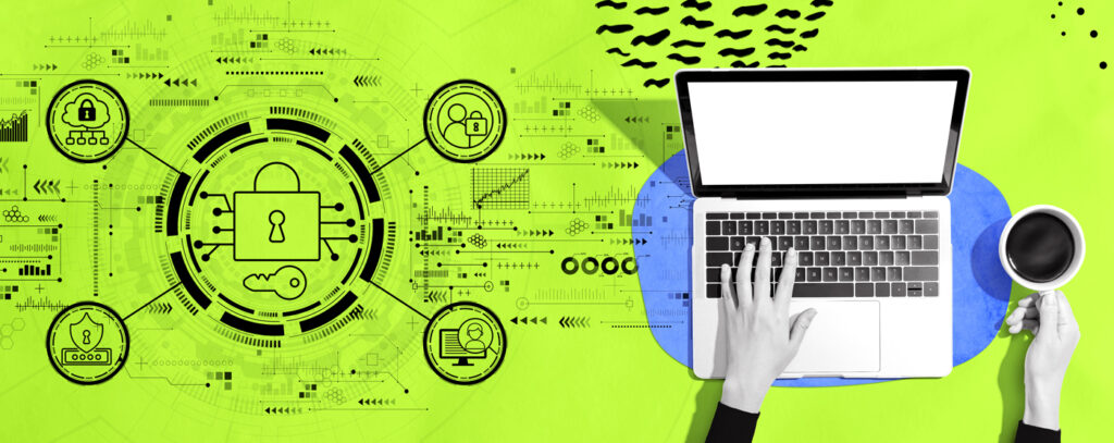 Einstaklingur vinnur við fartölvu; teiknað stafrænt net og hengilás tákna netöryggi og gagnavernd.