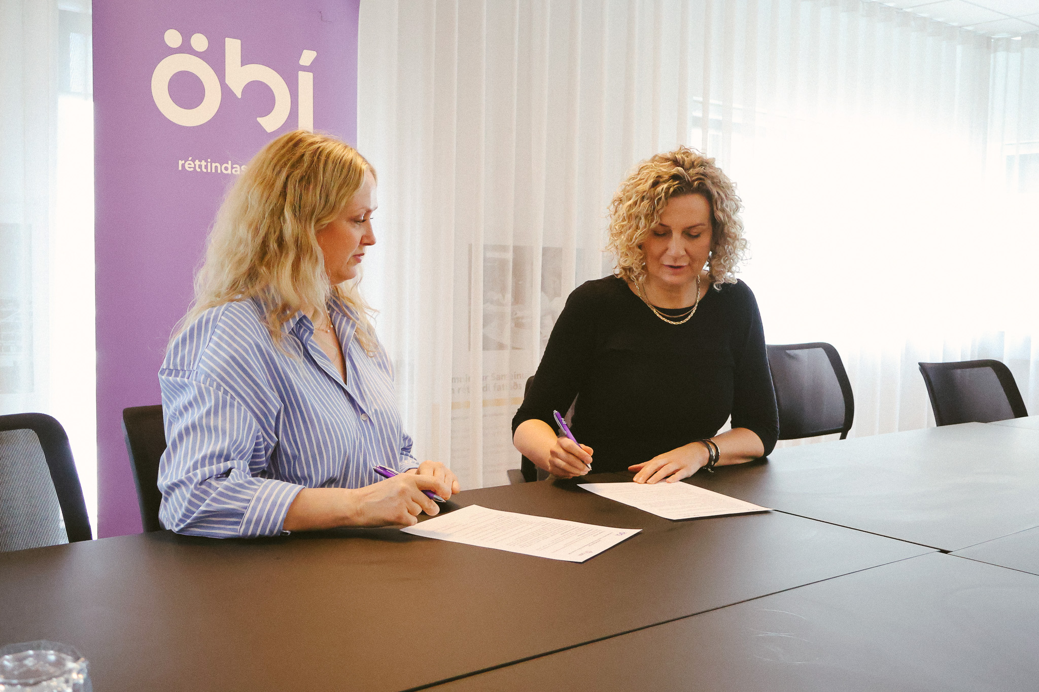 Samstarf við Kvennaathvarfið undirritað